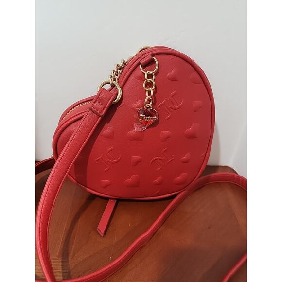juicy couture Red Heart Crossbody Purse Nwt - Picture 2 of 8